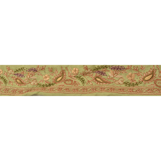 Sanskriti Vintage Suzani Sari Border Hand Embroidered 1 YD Trim Craft Green Lace