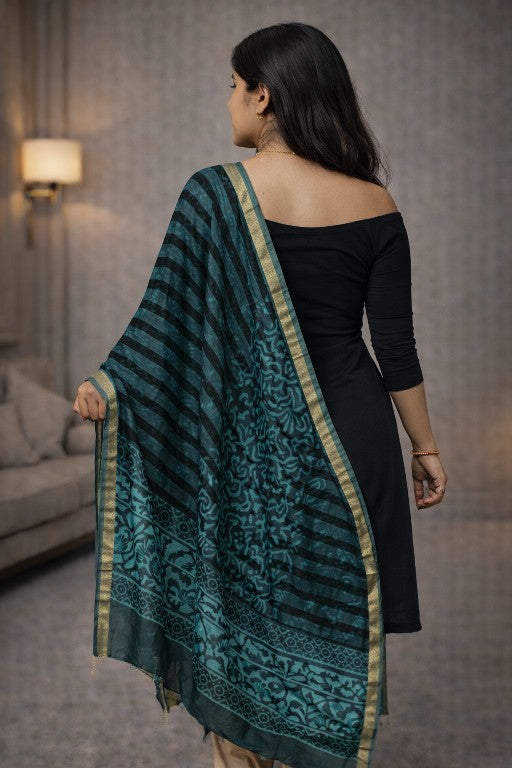 Sanskriti Vintage Green Rough Dupatta/Stole Cotton Silk Batik Work Rajasthan Vei