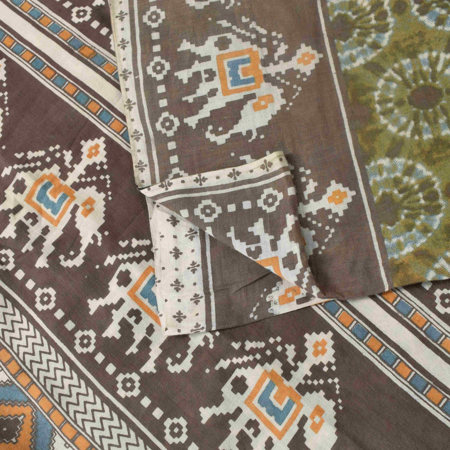 Sanskriti Vintage Soft Saree Green Pure Crepe Elephant Patola Print Sari 5.5Yd