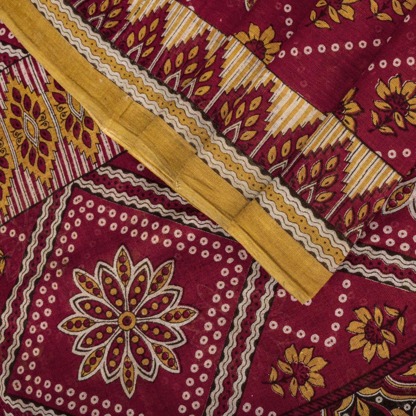 Vintage Saree Red 100% Pure Cotton Floral Printed 5 Yard Craft Fabric Indian Sari
