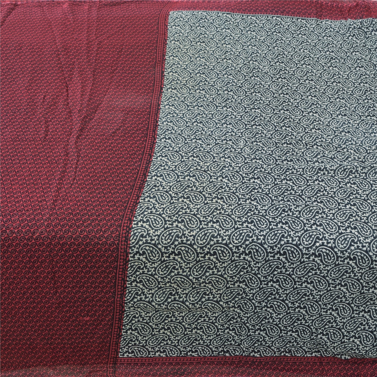 Sanskriti Vintage Sarees Green/Red Pure Cotton Paisley Printed Sari Craft Sustainable Fabric