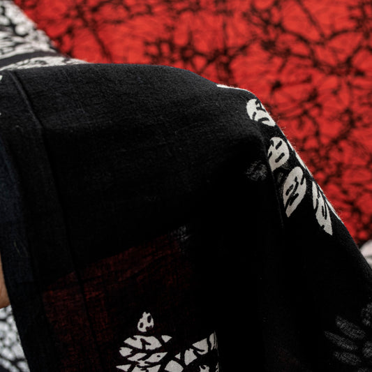 Sanskriti Vintage Sarees Red & Black Pure Cotton Batik Print Floral 5+YD Sari