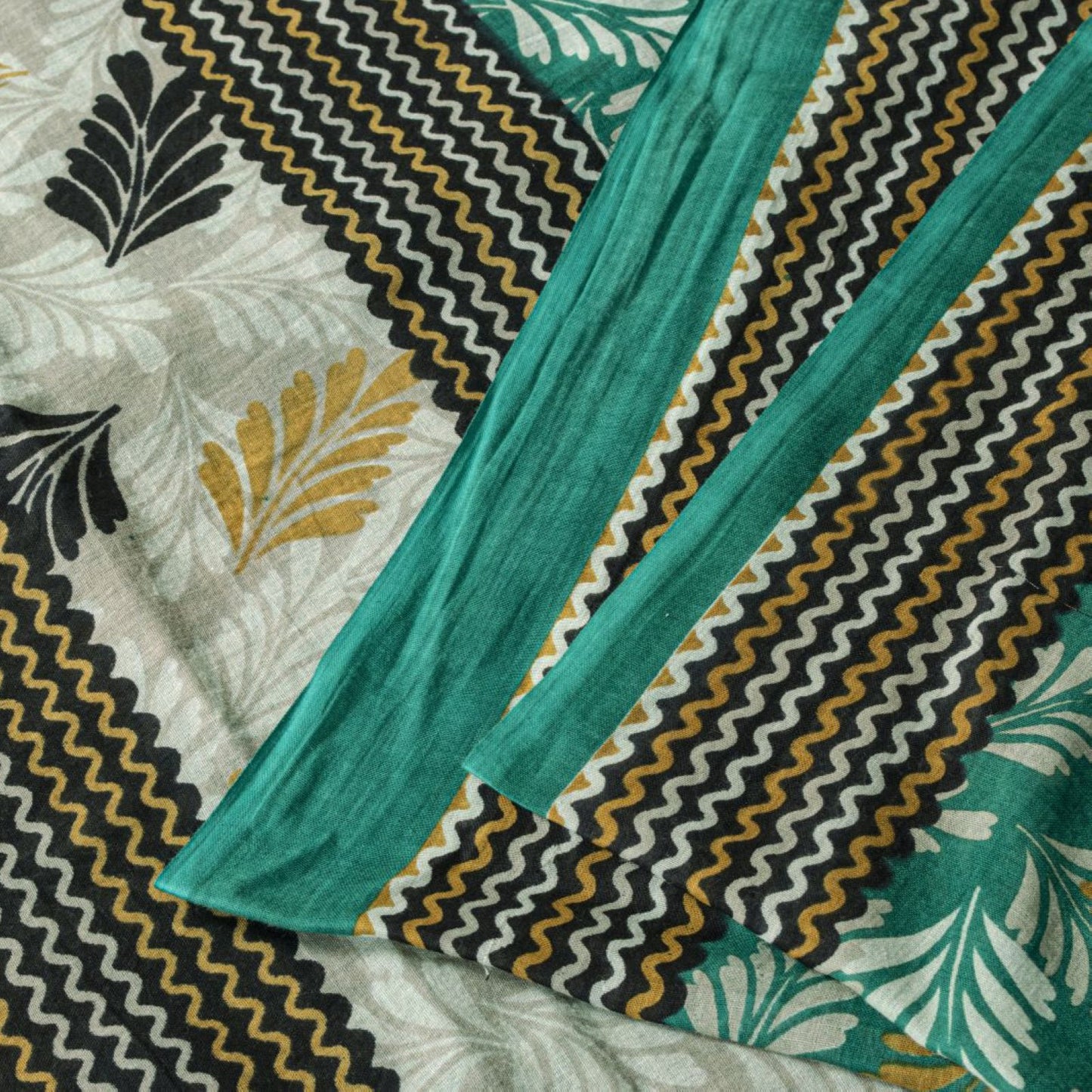 Sanskriti Vintage Saree Green Soft Pure Cotton Leaf Printed Sari 5+YD Fabric