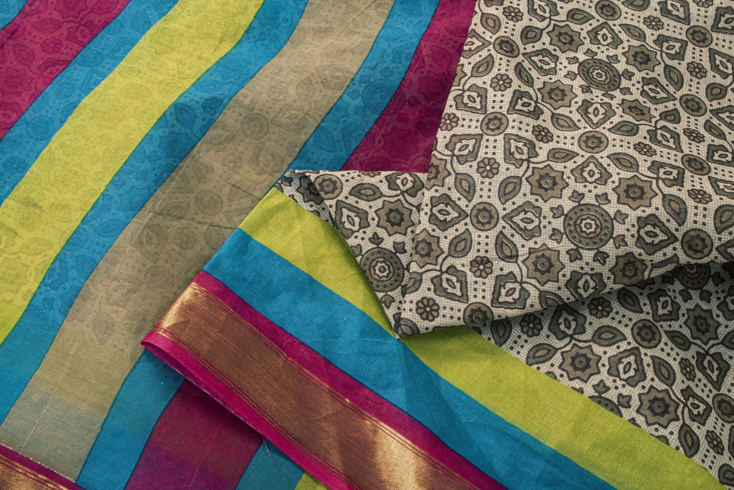 Sanskriti Vintage Saree Off-White 100% Pure Cotton Ajrakh Print Sari 5+YD Fabric