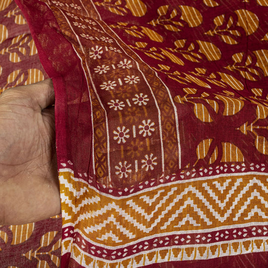 Sanskriti Vintage 8YD Saree Fabric Red Pure Cotton Floral Printed Indian Sari