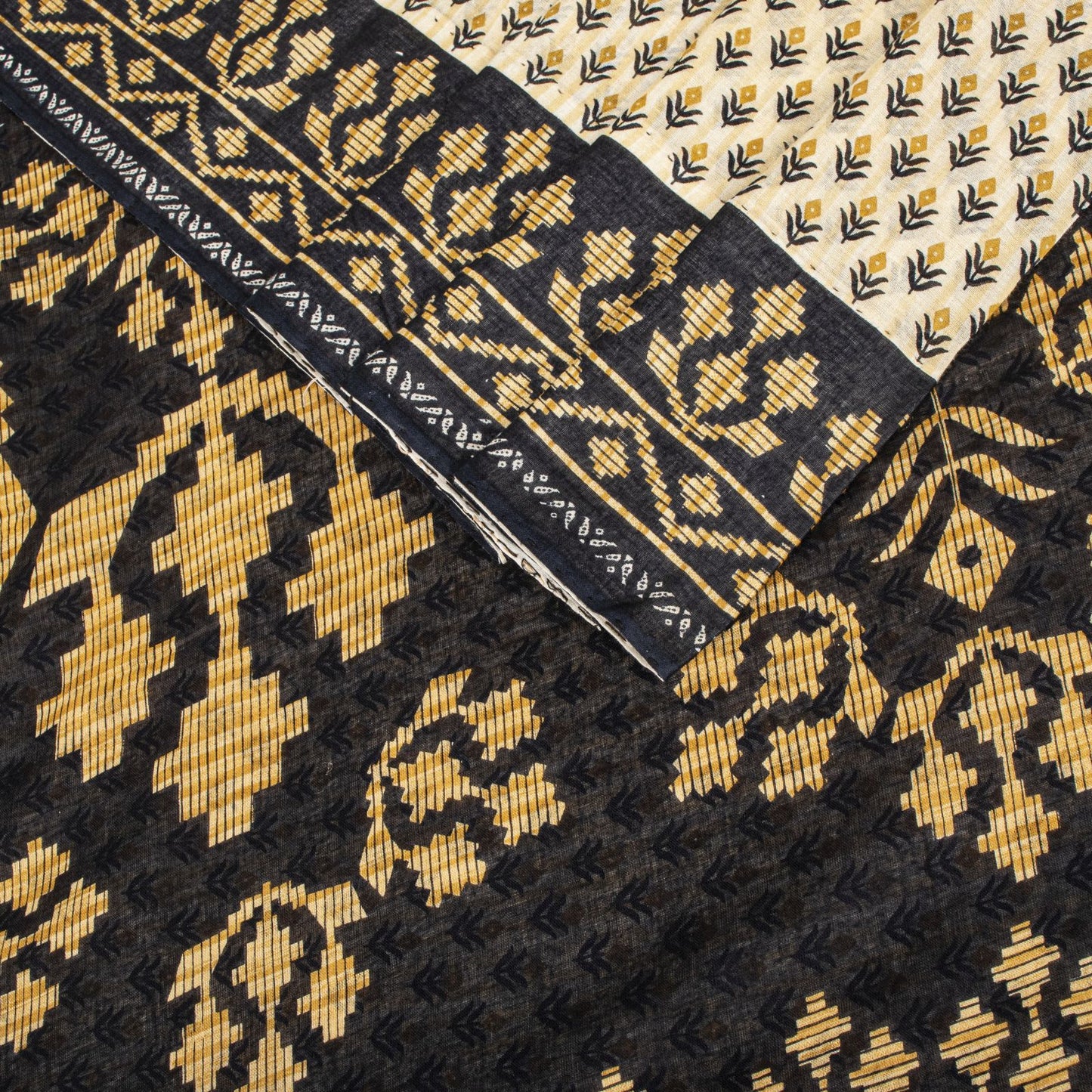 Sanskriti Vintage Saree Cream-Black Pure Cotton Floral Printed Sari 5.5+YDFabric