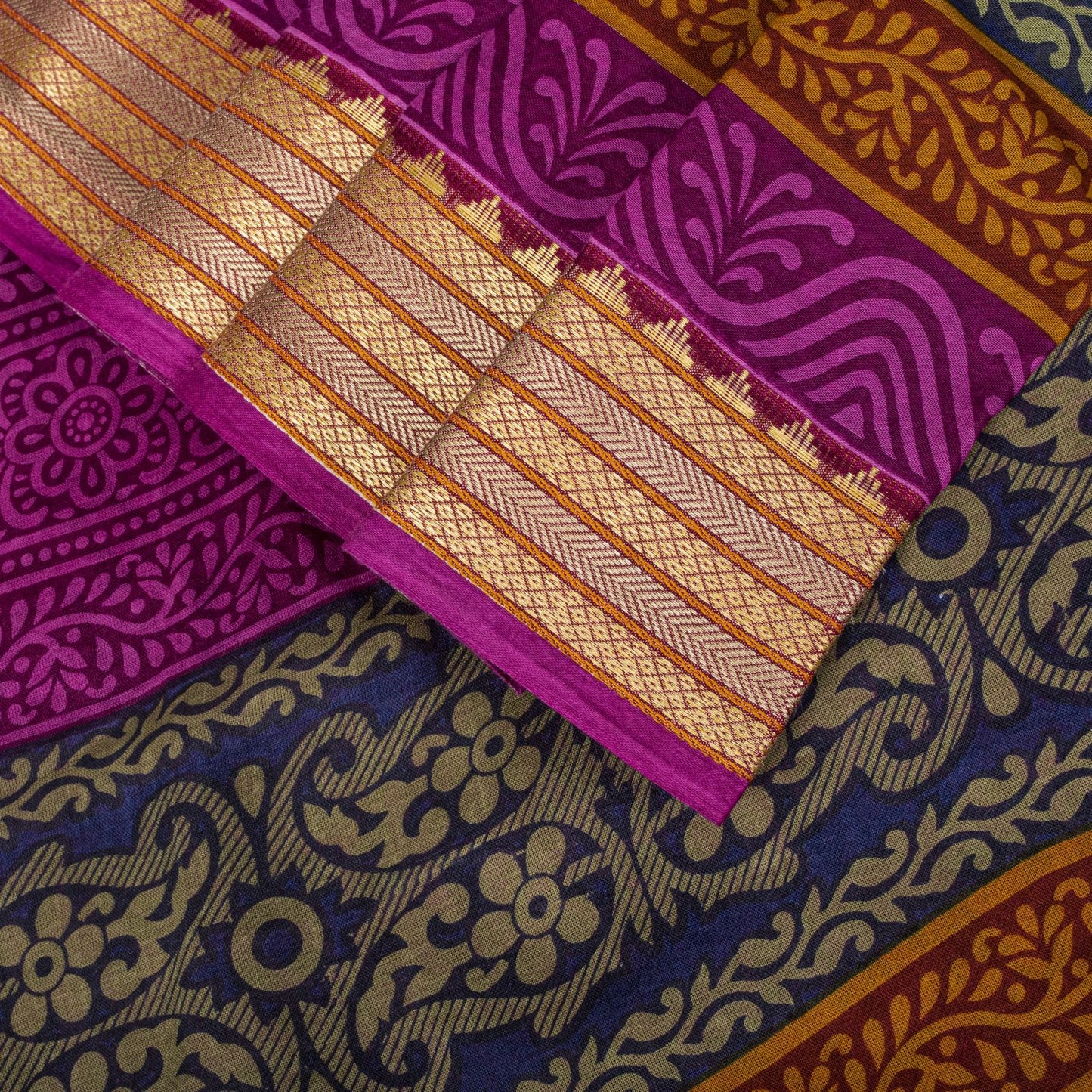 Sanskriti Vintage Purple 100% Pure Cotton Saree Floral Printed 5+Yard CraftSari