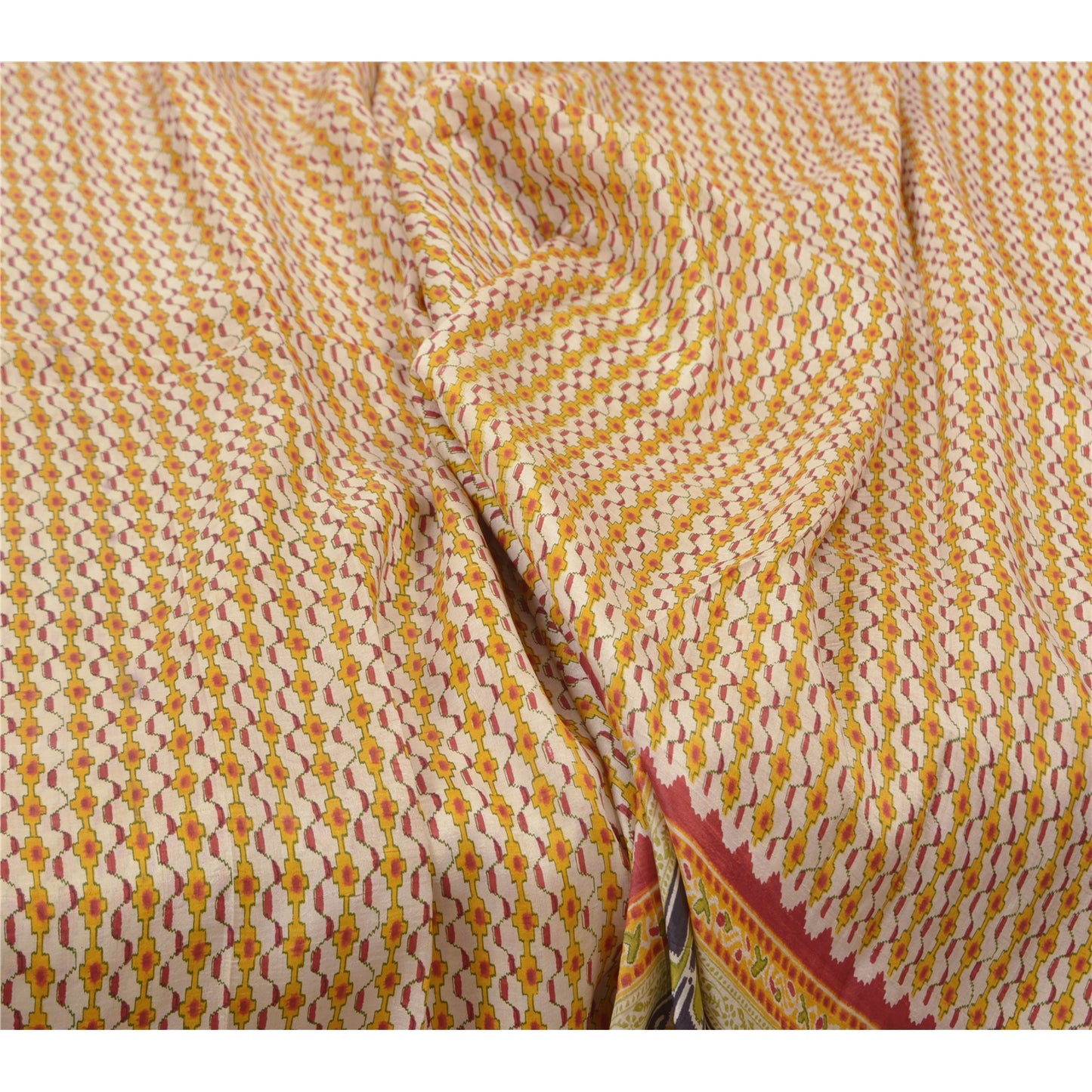 Sanskriti Vintage Cream/Red Sarees Pure Silk Floral Printed Sari Craft Sustainable Fabric