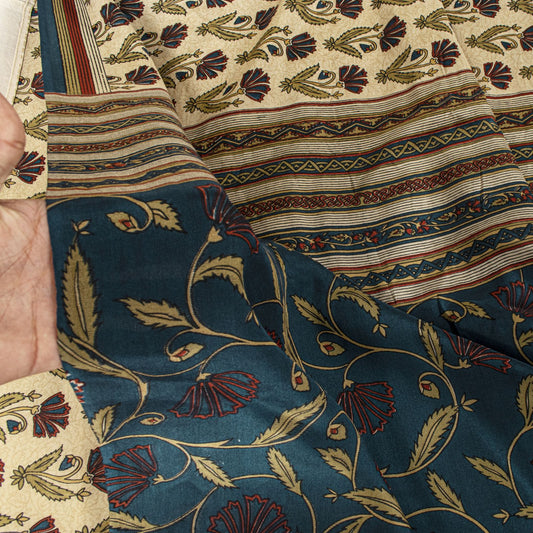 Sanskriti Vintage Cream Pure Crepe Silk Sari Floral Creeper Print Saree 5.5 Yard