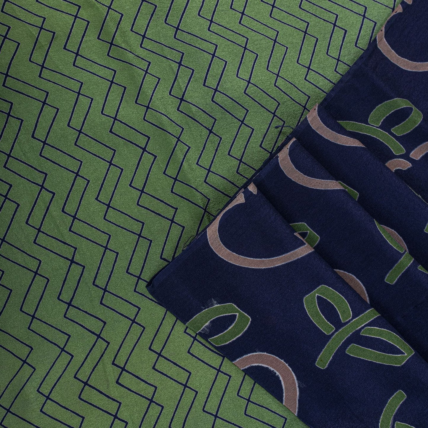 Sanskriti Vintage Saree Blue-Green Pure Crepe Floral Print Sari 5.5+Yard Fabric