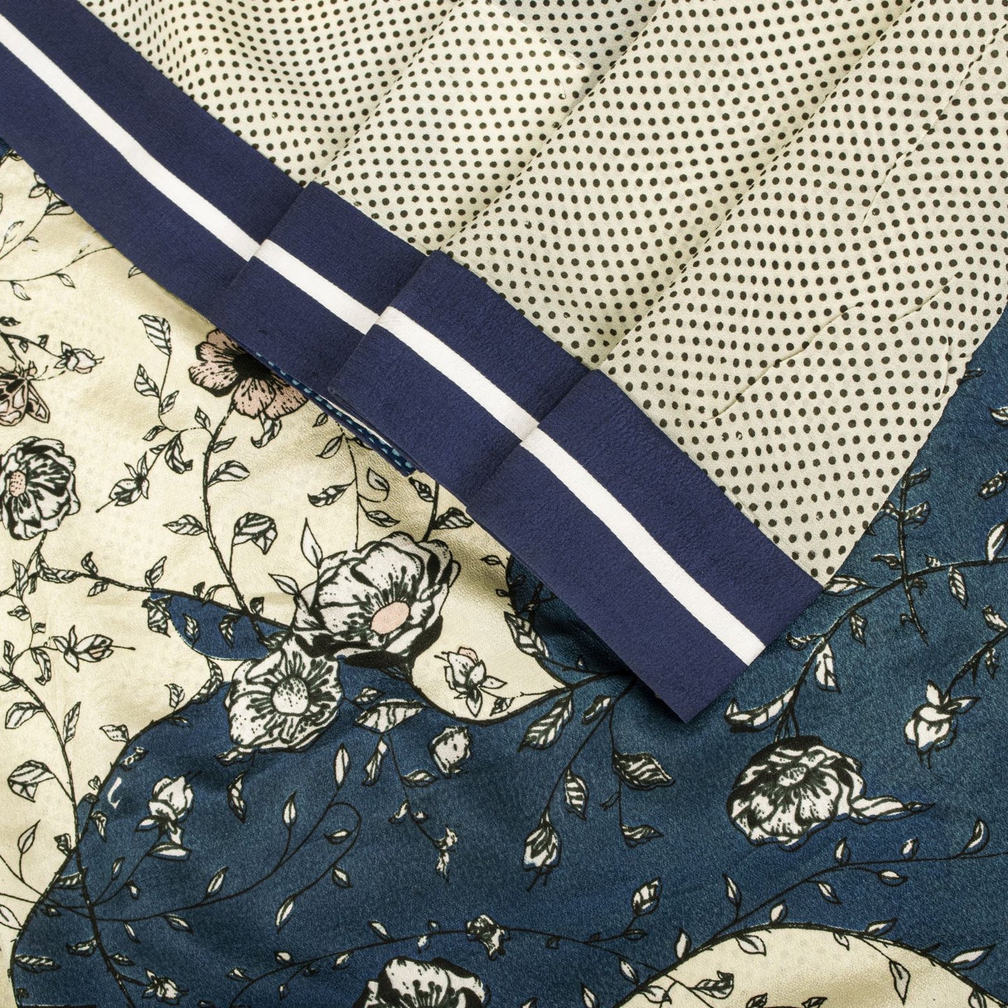 Sanskriti Vintage Saree White-Blue Pure Crepe Silk Abstract Print Fabric 6YDSari