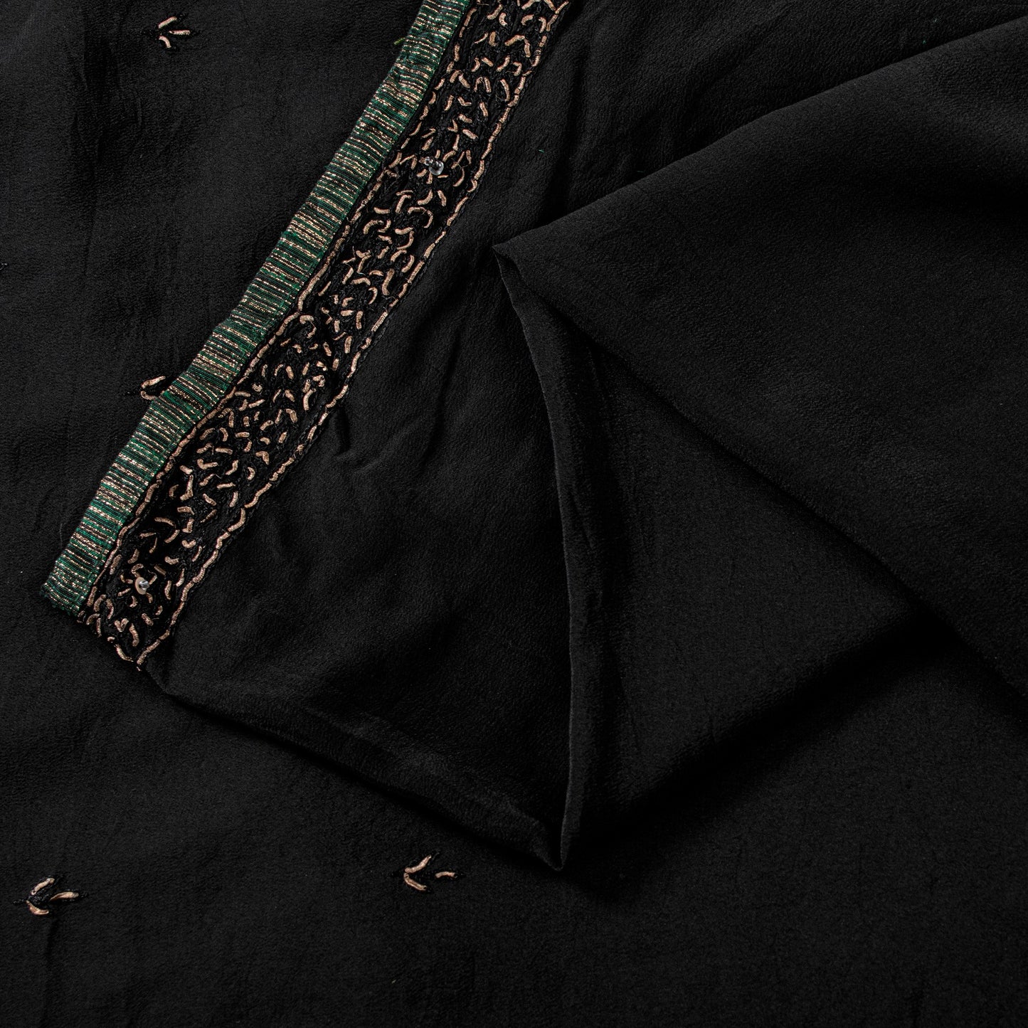 Sanskriti Vintage Black Pure Silk Saree Hand Embroidery Dabka Sari 5.5+YD Fabric