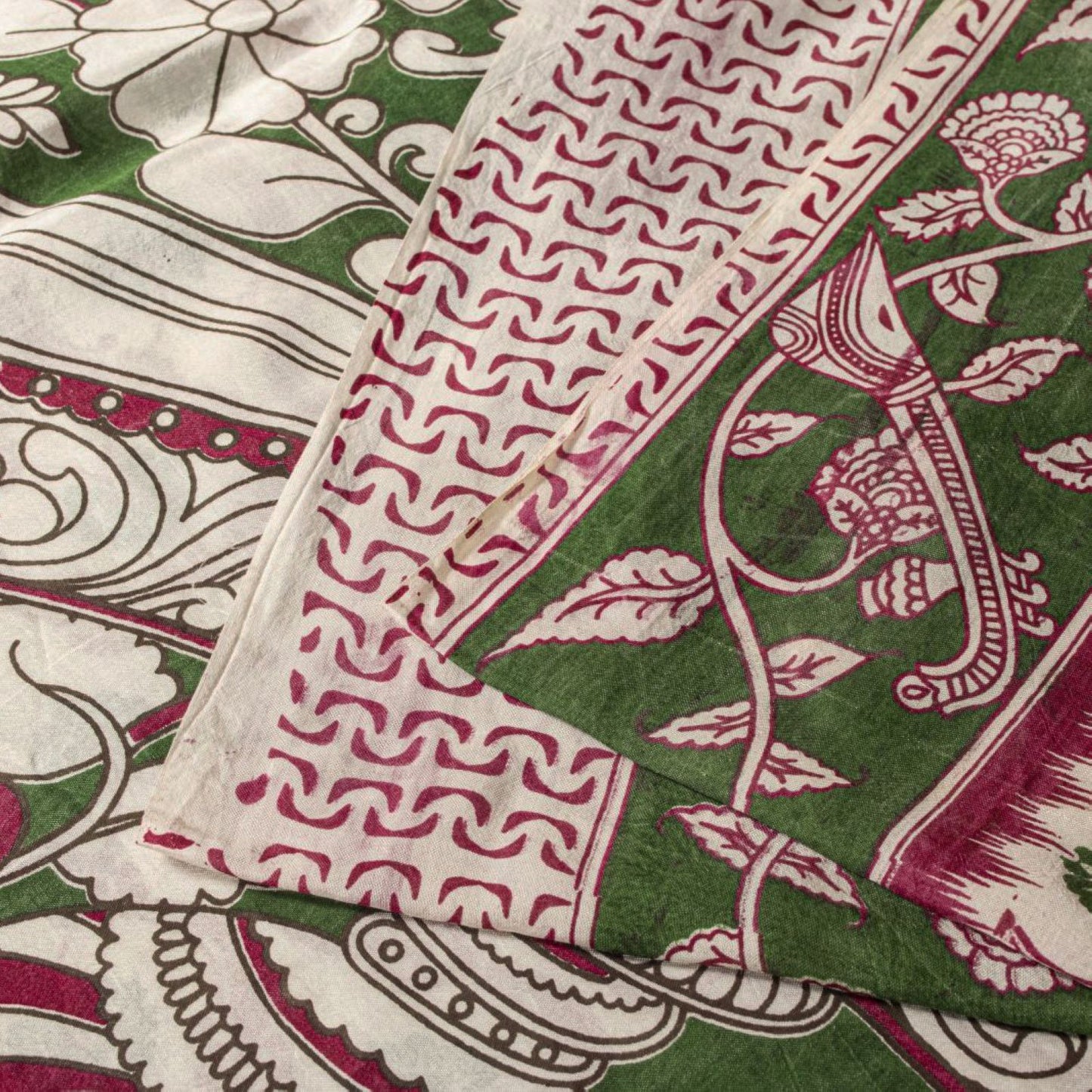 Sanskriti Vintage Off-White Cotton Silk Saree Handmad Kalamkari Sari 5.5YDFabric