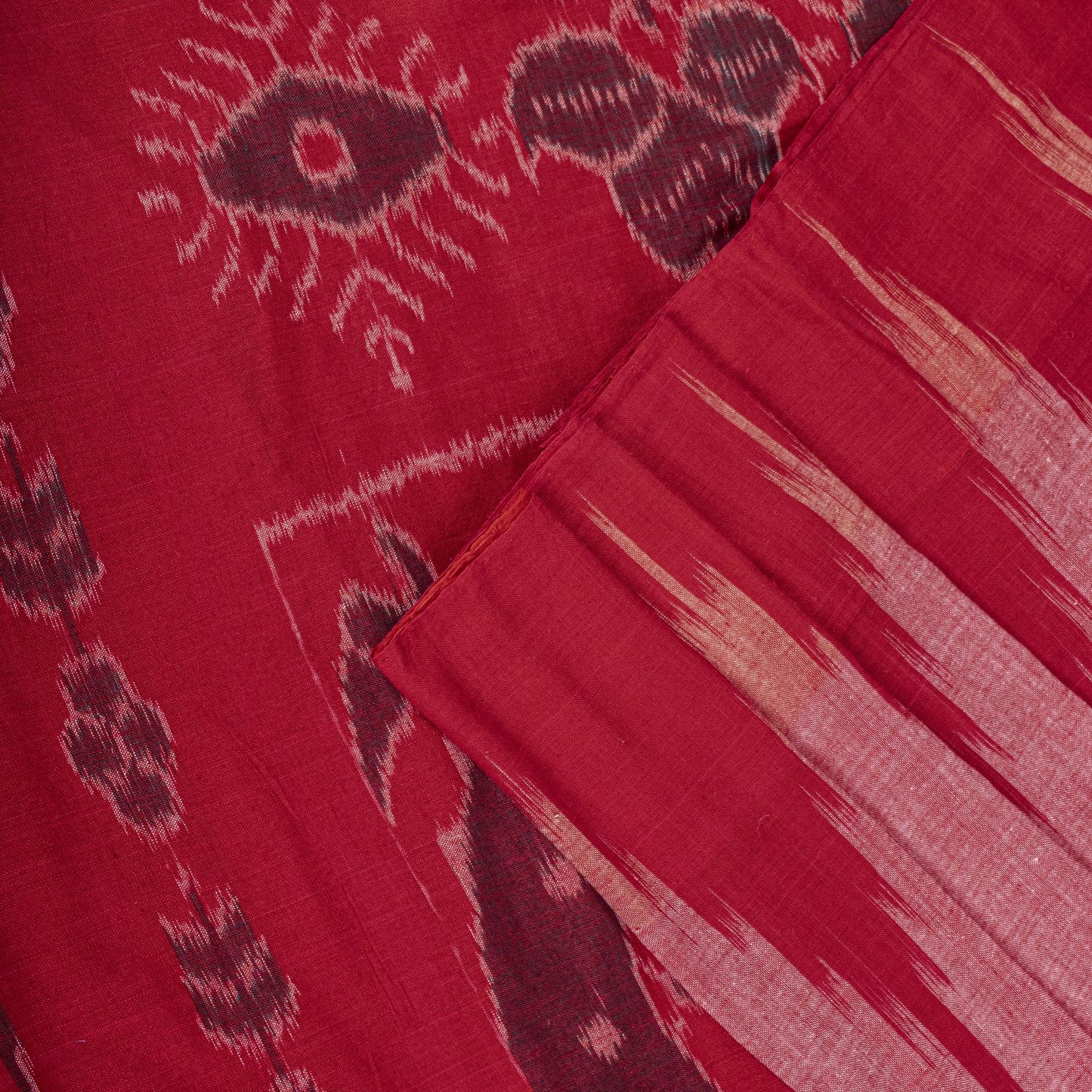 Sanskriti Vintage Red-Pink 100%Pure Cotton Saree Ikat Handwoven Sambhalpuri Sari