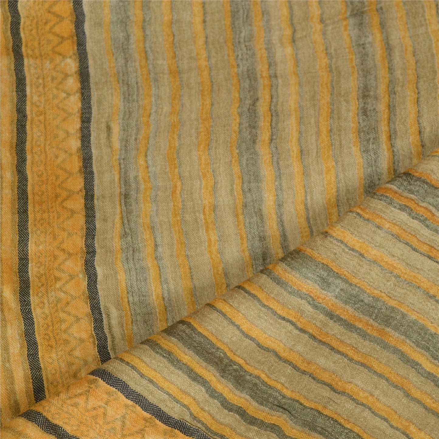 Sanskriti Vintage Dupatta Long Stole Pure Woolen Ivory Shawl Printed Scarves