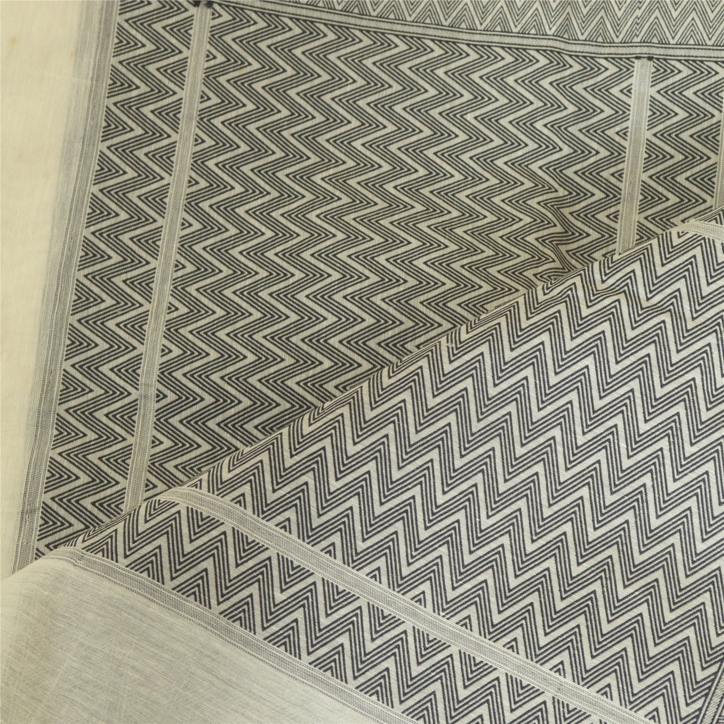 Sanskriti Vintage Long Dupatta Stole Pure Cotton Ivory Hijab Woven Scarves