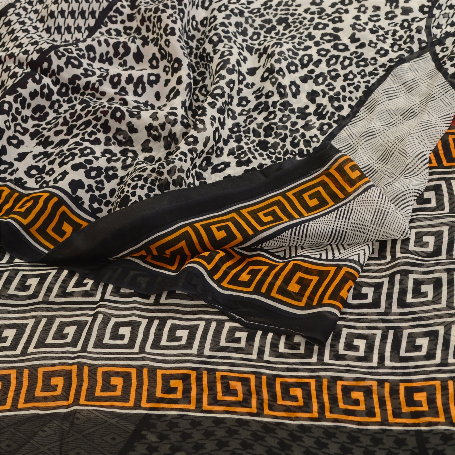 Sanskriti Vintage Sarees Dark Red Blend Georgette Printed Sari 5YD Craft Sustainable Fabric