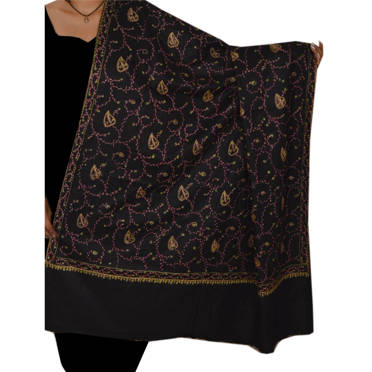 Sanskriti Vintage Håndbroderet Uldsjal Sort Sozni Stola Blomsterprint