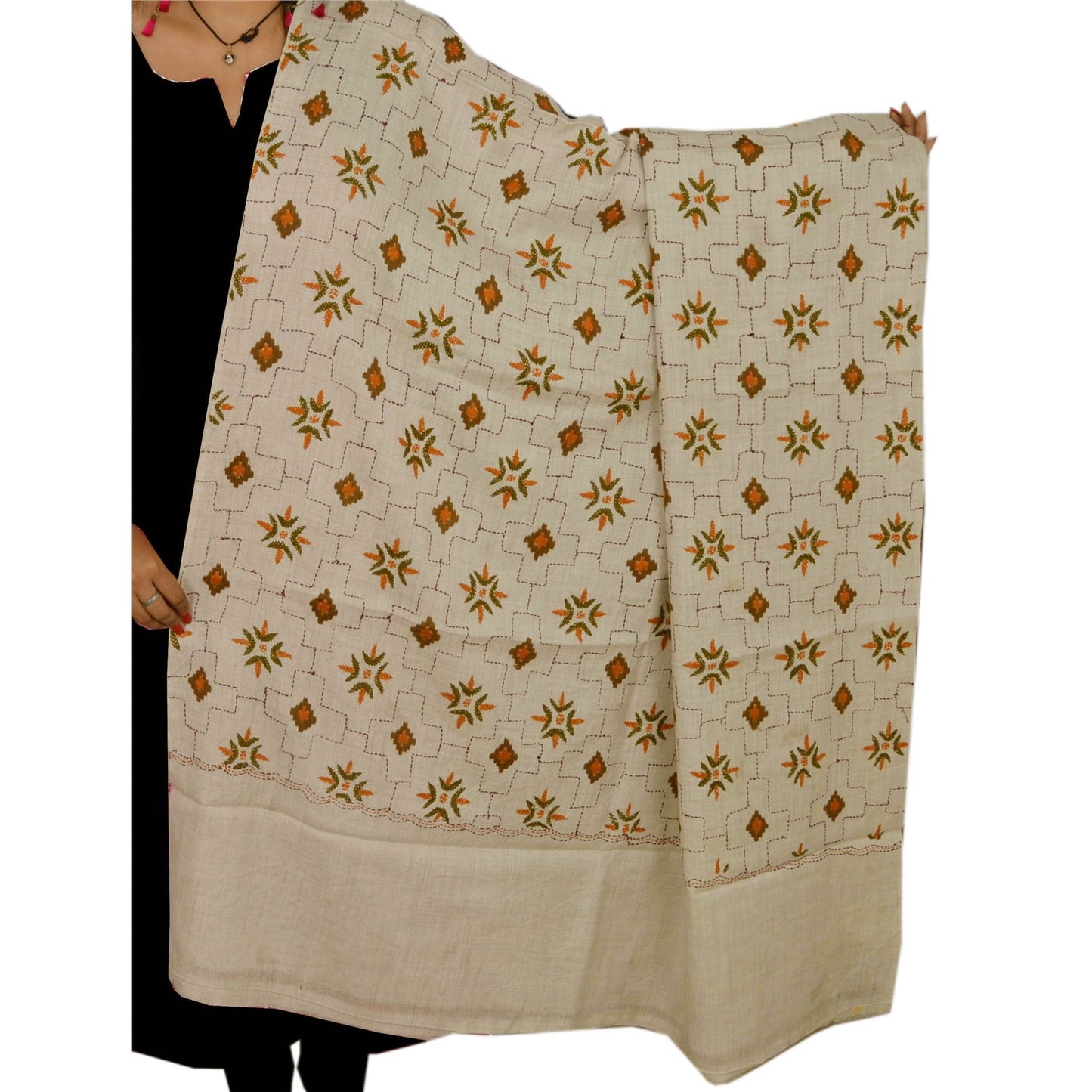 Sanskriti Vintage Hand Embroidered Woolen Shawl Cream Stole Floral