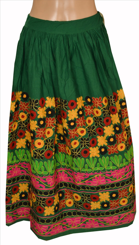 Sanskriti Vintage Green Stitched Pure Cotton Long Skirt Hand Embroidered Kutch Work S Size