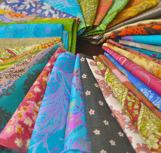 Share Sanskriti Vintage Sanskriti Vintage (36858) 99.7% positiveSeller's other itemsSeller's other itemsContact seller Assorted recycled sari scarves in pure silk for felting, crafts, and sewing
