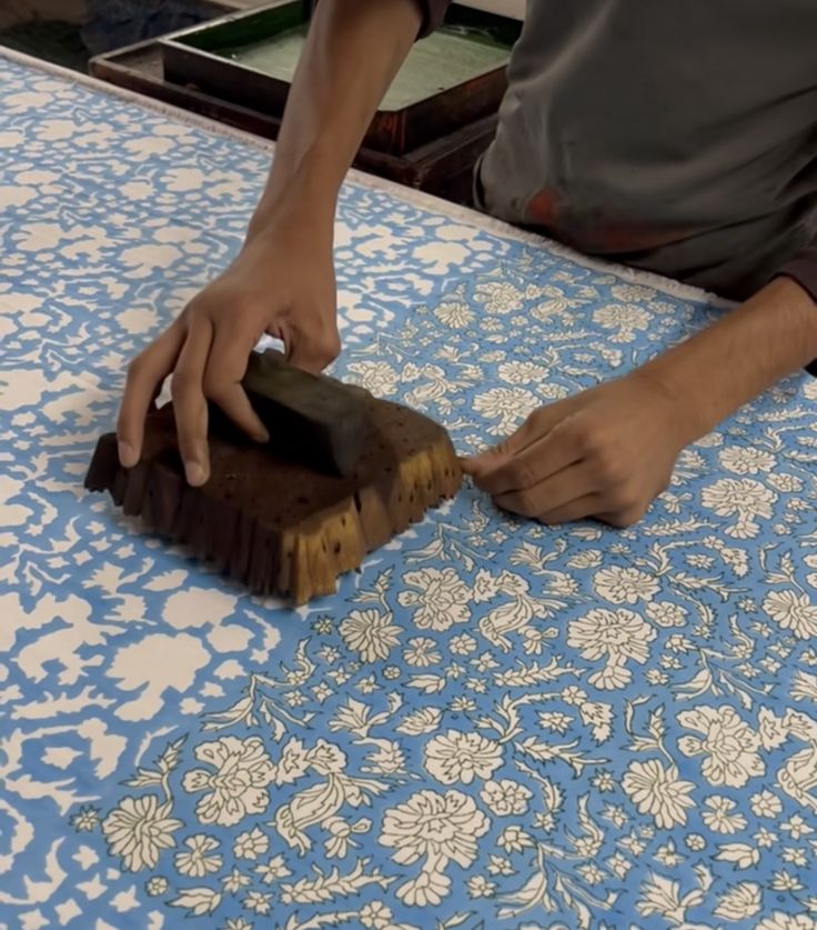 Hand Block