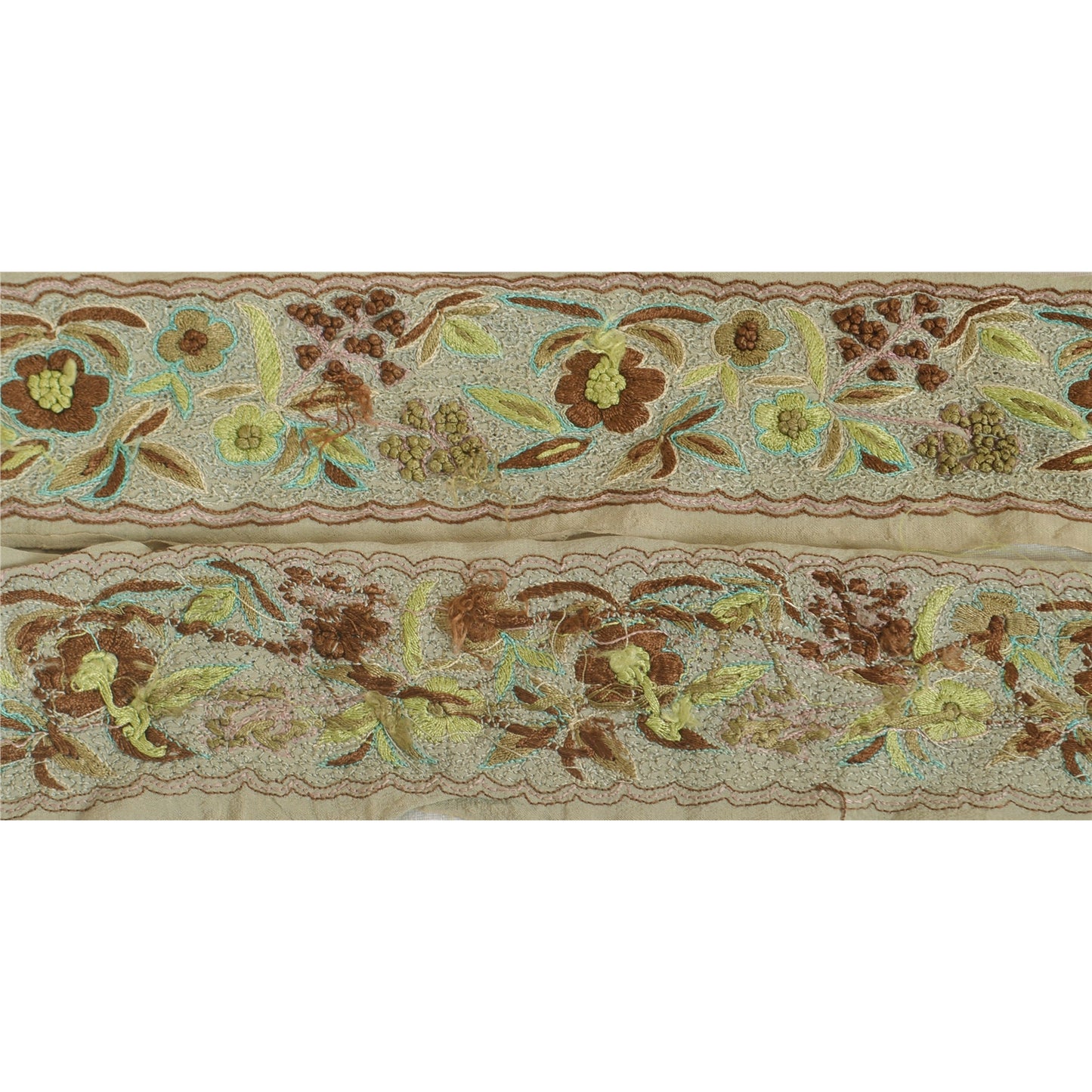 Sanskriti Vintage Sari Border Hand Embroidered 1Yd Trim Sewing Pale Cream Lace