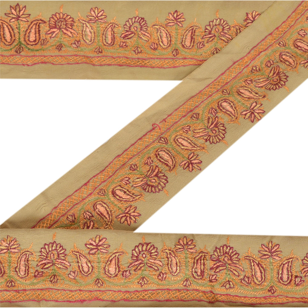 SANSKRITI VINTAGE Border Hand Embroidered 1 YD Trim Ribbon Olive Green Lace