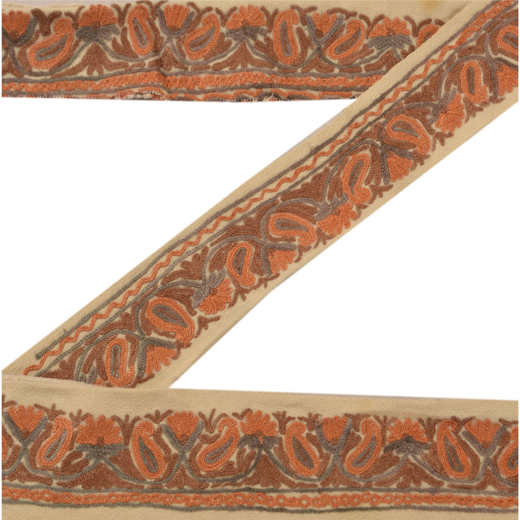 Sanskriti Vintage Border Antique Hand Embroidered Ari Work 1 YD Trim Ribbon Lace