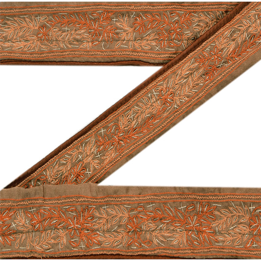 Sanskriti Vintage Sari Border Hand Embroidered 1Yd Indian Trim Ribbon Brown Lace