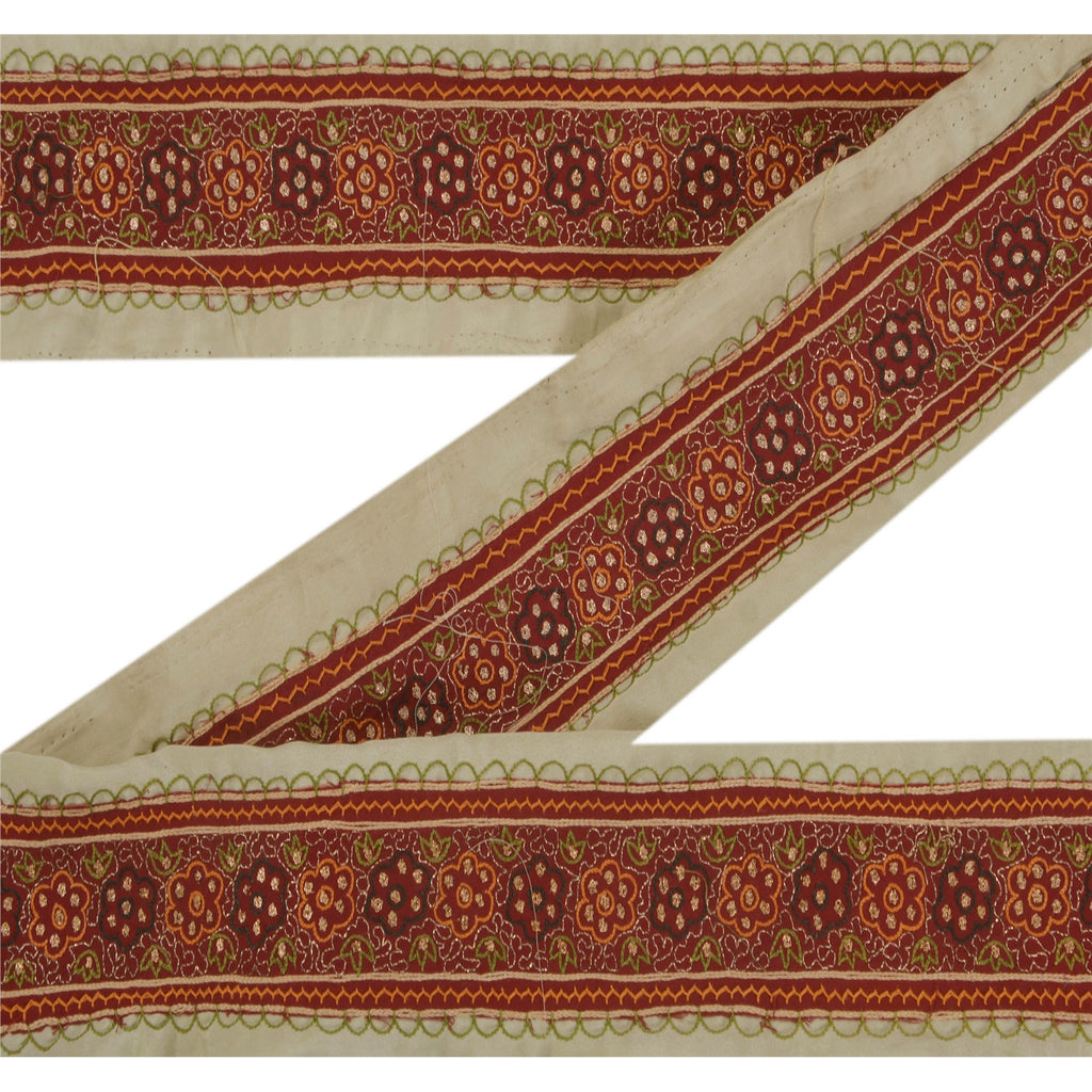 Sanskriti Vintage 1 YD Sari Border Hand Embroidered Zari Sewing Green Patch Lace