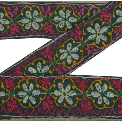 Sanskriti Vintage Ari Work Sari Border Craft Cream Trim Hand Embroided 1Yd Lace