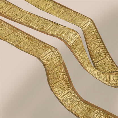 Sanskriti Vintage 1 YD Sari Border Hand Woven/Beaded Zardozi Trim Craft Lace