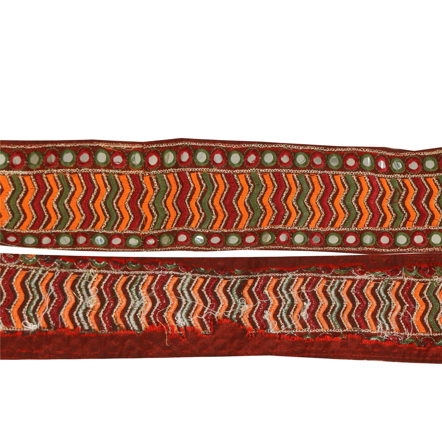 Sanskriti Vintage Sari Border Embroidered 1 YD Trim Sewing 3W aft Maroon Lace