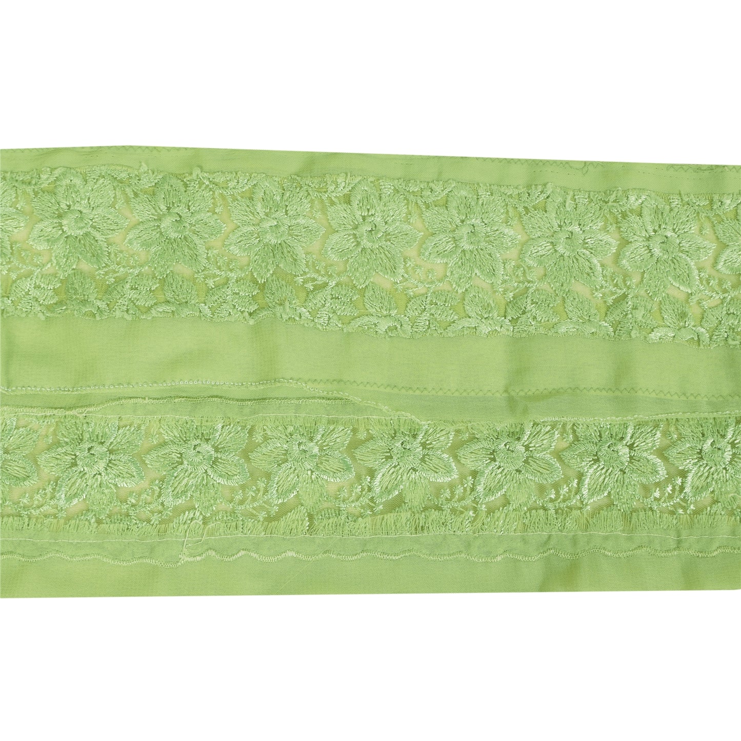 Sanskriti Vintage Sari Border Embroidered Thread Floral 1YD Green Trims 3.5"W
