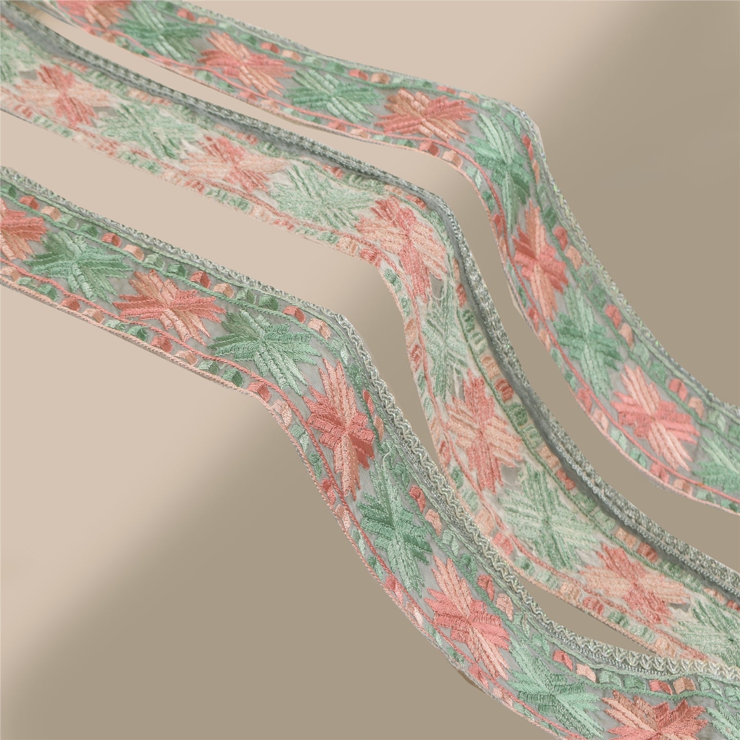 Sanskriti Vintage Sari Border Hand Embroidered Phulkari 1 YD Trim Gray 2.5W Lace