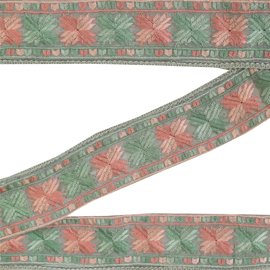 Sanskriti Vintage Sari Border Hand Embroidered Phulkari 1 YD Trim Gray 2.5W Lace