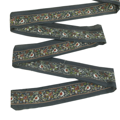Sanskriti Vintage Sari/Saree Border Hand Embroidery 1YD Trim Grayish 3.2W Black