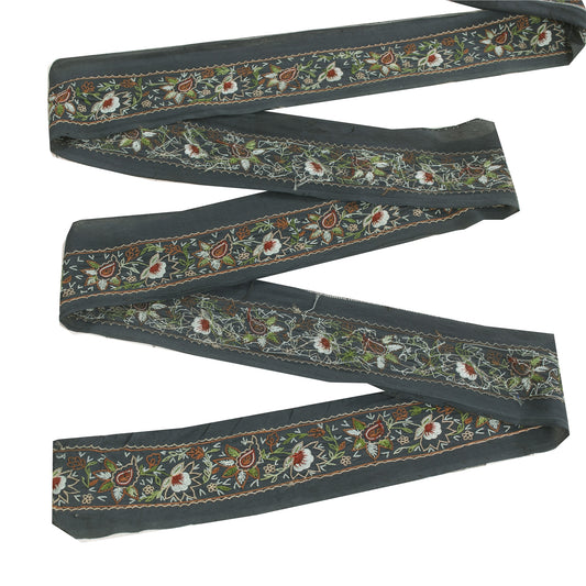 Sanskriti Vintage Sari/Saree Border Hand Embroidery 1YD Trim Grayish 3.2W Black