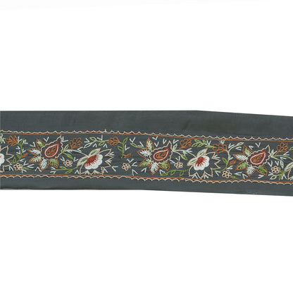 Sanskriti Vintage Sari/Saree Border Hand Embroidery 1YD Trim Grayish 3.2W Black