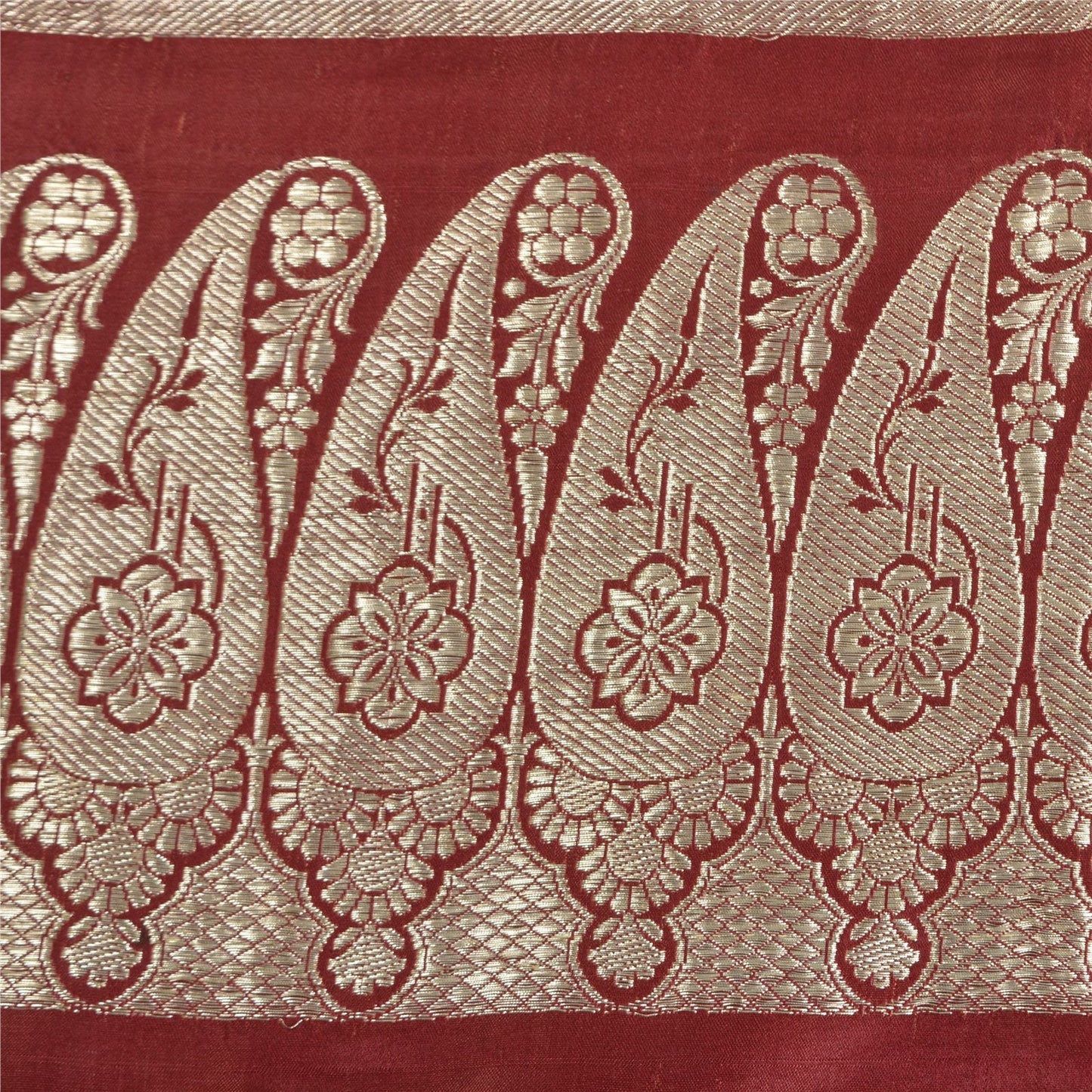 BHS-2426 designcloseup resized