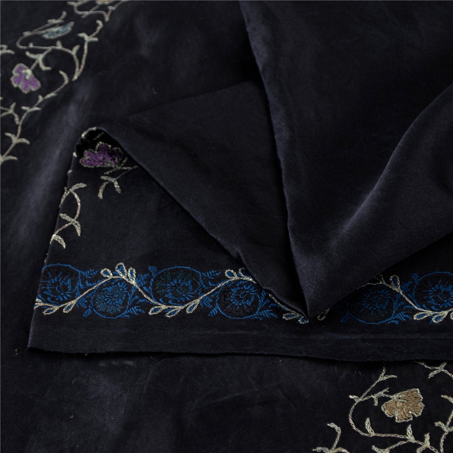 Sanskriti Vintage Sarees Black Embroidered Thread Pure Satin 5+yd Craft Fabric Banarasi Sari