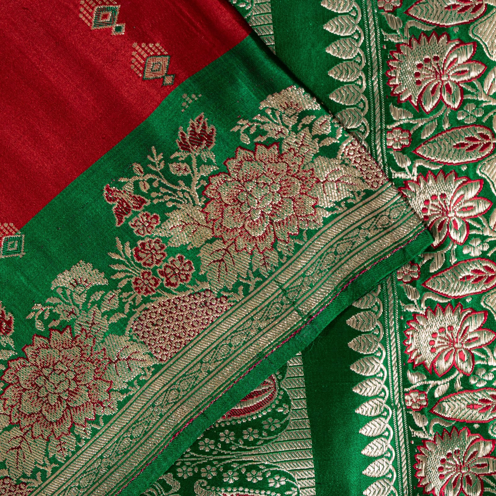 Sanskriti Vintage Red 100% Pure Silk Saree Banarasi Brocade Zari Hand-Woven 5+Yd