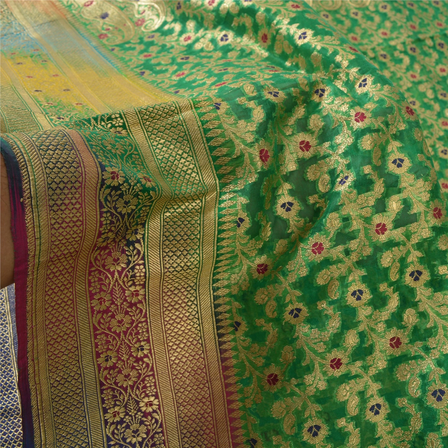 Sanskriti vintage Green Sarees Pure Silk Hand Woven Banarasi/Brocade Fabric Sari
