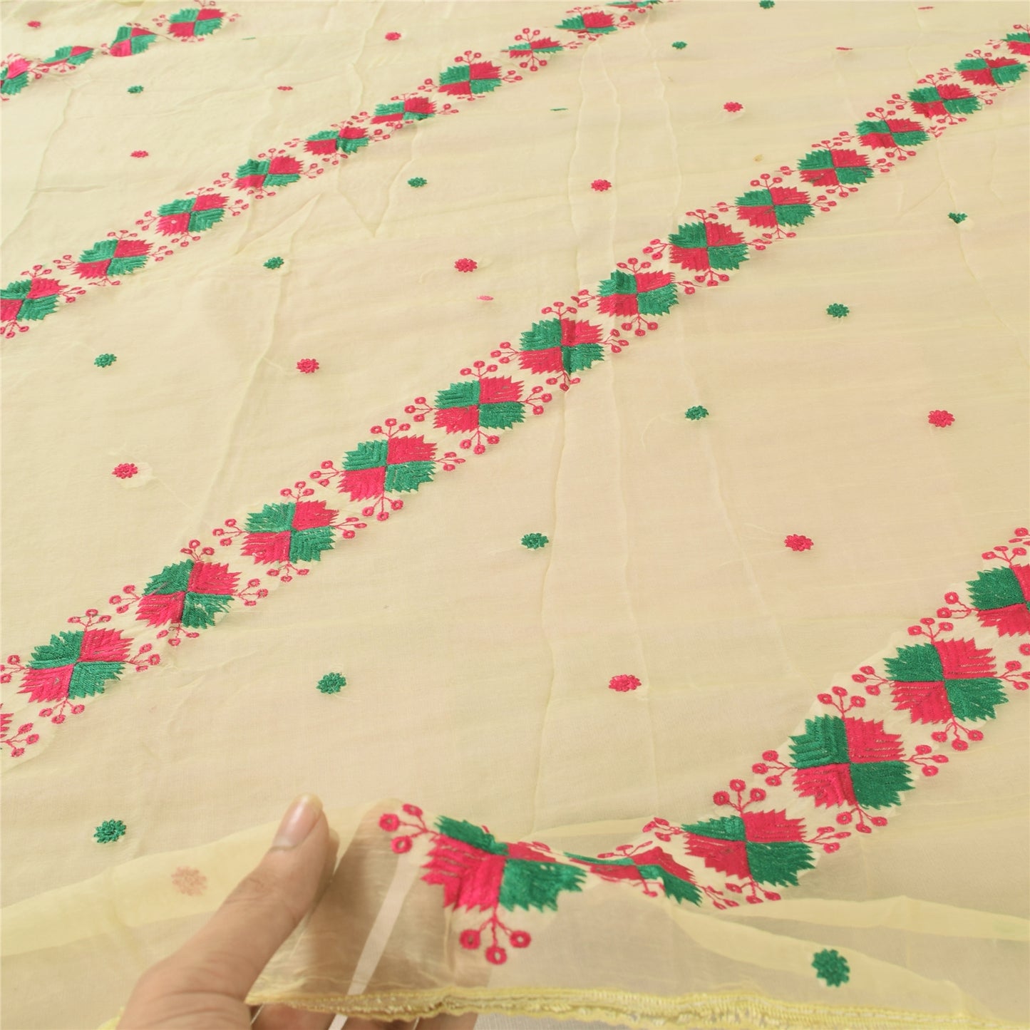 Sanskriti Vintage Cream Dupatta Long Stole Embroidered Bagh Phulkari Wrap Veil