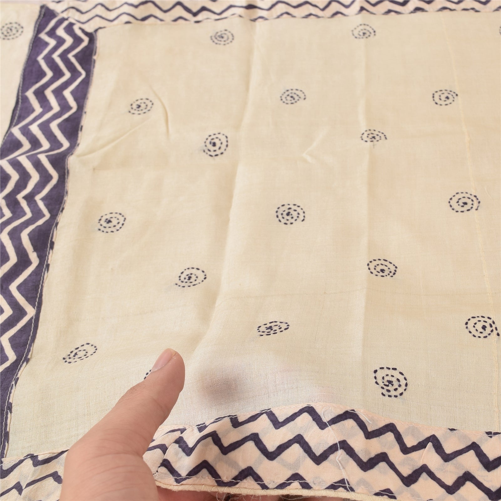 Sanskriti Vintage Cream Dupatta Long Stole Pure Silk Hand Embroidery Kantha Veil