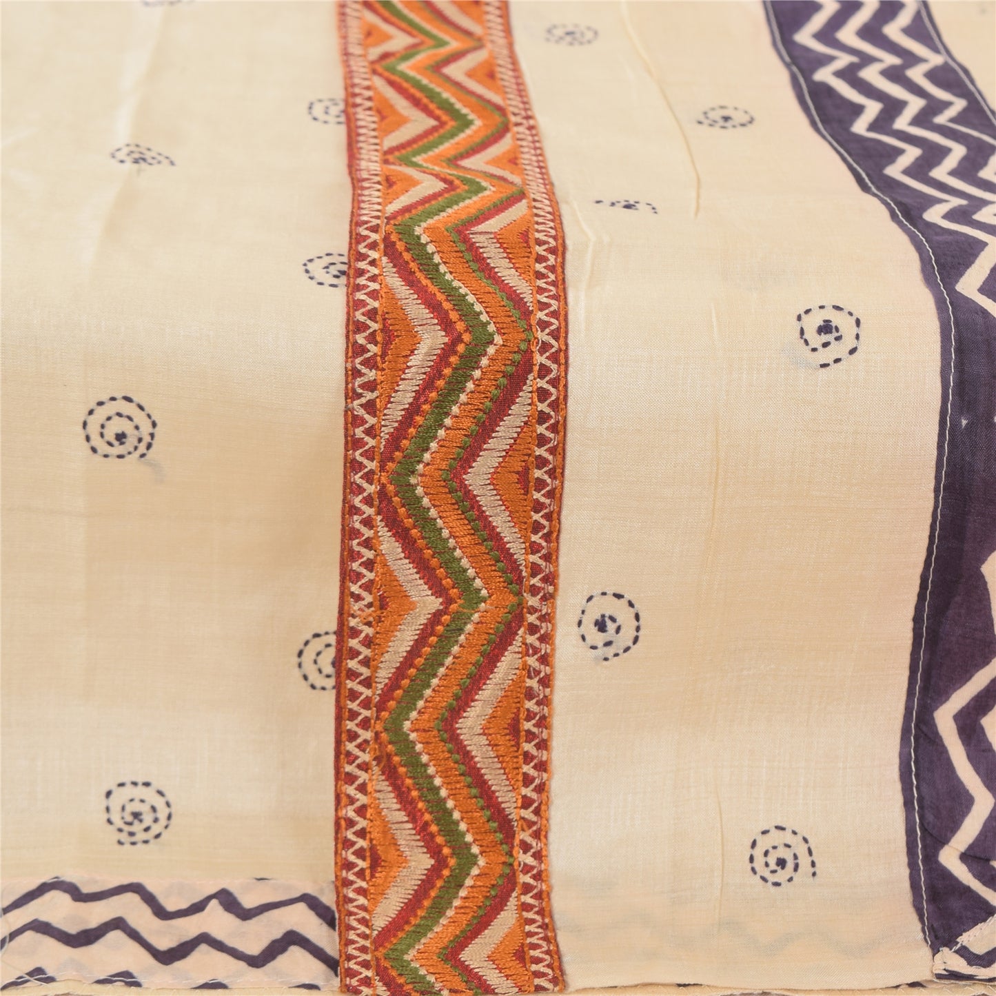 Sanskriti Vintage Cream Dupatta Long Stole Pure Silk Hand Embroidery Kantha Veil