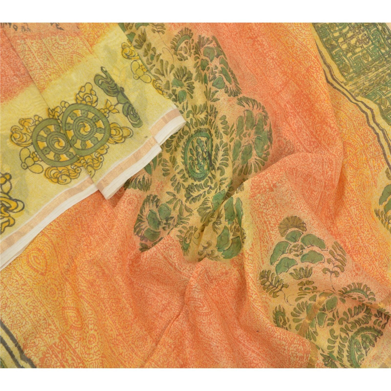 DC-46634 artisticpose2 resized