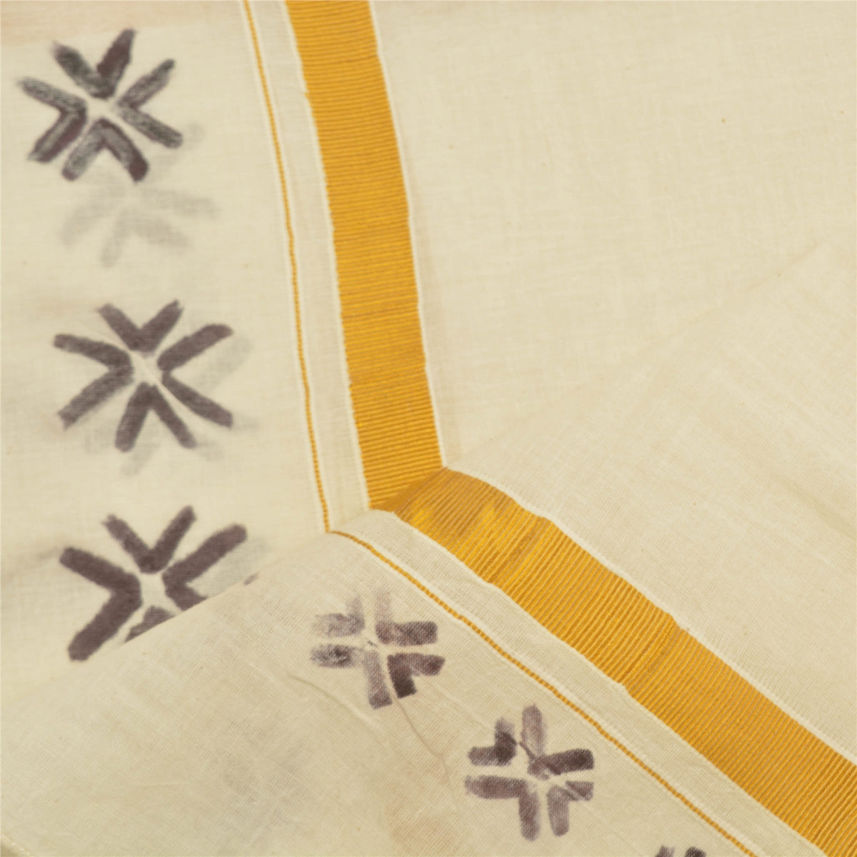 Sanskriti Vintage Hand-Painted Cotton Dupatta Long Stole Off-White Wrap Veil