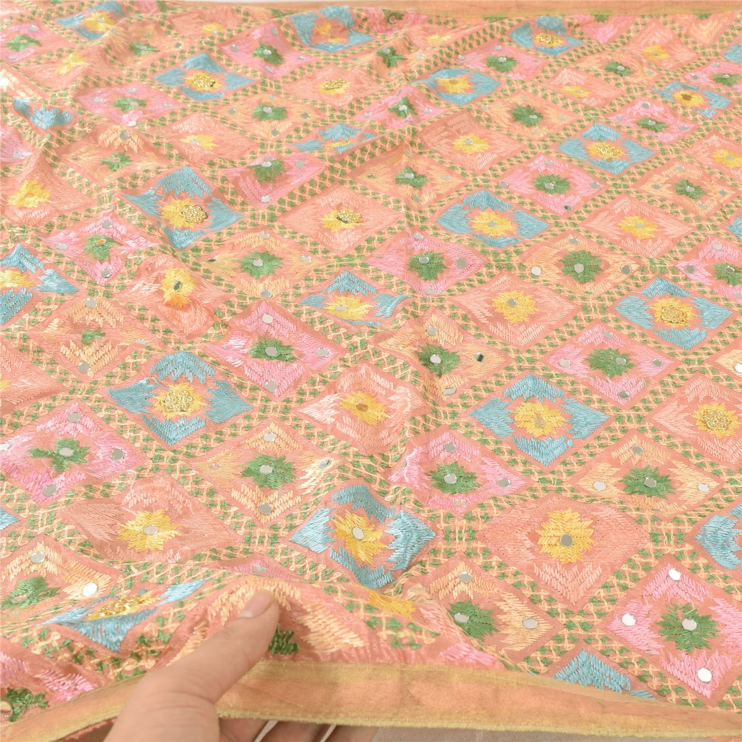 Санскритский винтажный длинный дупатта/палантин с ручной вышивкой Баг Пхулкари из художественного шелка